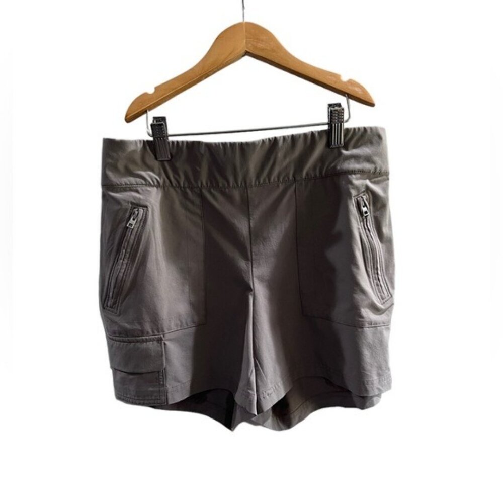 Athleta Chelsea Cargo Shorts